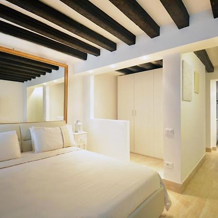 Casanova Flat Apartment เวนิส ภายนอก รูปภาพ